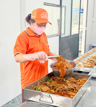 Cung cấp suất ăn công nghiệp tại Bến Cát chất lượng cao
